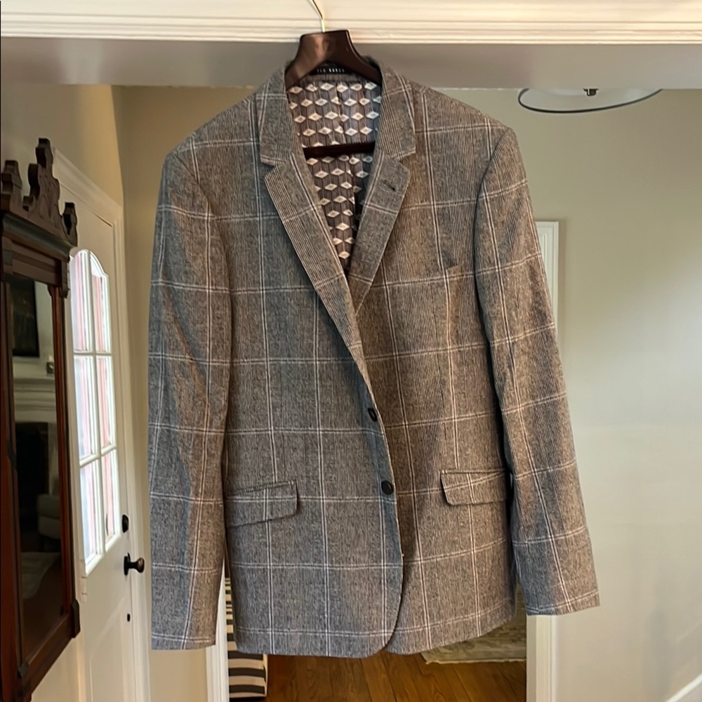 Ted Baker Gray Sport Coat with Classic Check Pattern
